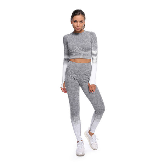 Seamless knitted yoga wear