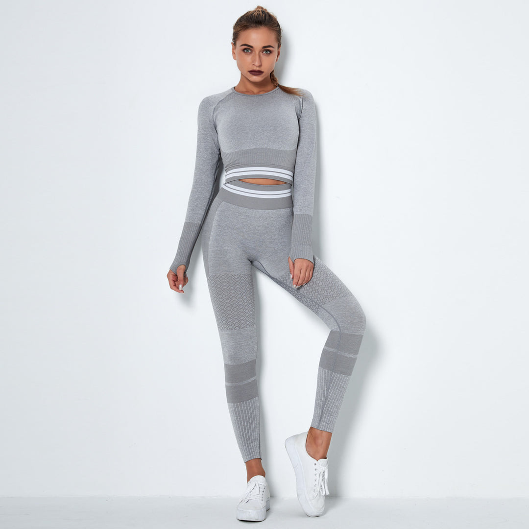 Seamless knitted quick-drying yoga wear